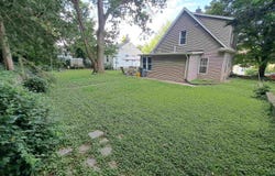 2734 Pinard Street, Dubuque, IA 52001