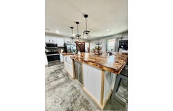 127 LAW 335, Strawberry, AR 72469