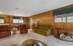 1927 Shady Point Circle, Gautier, MS 39553