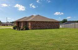 1100 Lavender RD, Fort Smith, AR 72916