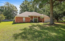 206 Southwind Drive, Richland, MS 39218