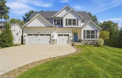 3653 Avondale Road, Woodmere, OH 44122