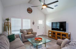 307 Cedarhill Drive, Granite Shoals, TX 78654