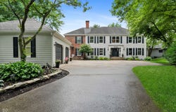 4443 Mallard Point, Columbus, IN 47201