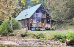 140 Kenneth & Earl Dr, Clayhole, KY 41317