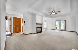 3716 W GOLF CREEK Drive, Peoria, IL 61615