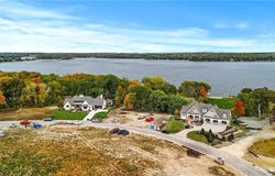 4946 Bridgevine Way, Independence, MN 55359