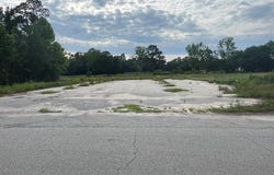 2032 2032 Thurgood Marshall, Kingstree, SC 29556