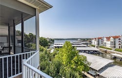 548 Lakeshore Drive, Lake Ozark, MO 65049