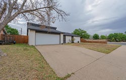3300 Dentcrest Dr, Midland, TX 79707