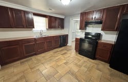 1307 SHADES AVENUE, BESSEMER, AL 35020
