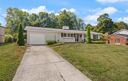 3327 Buffalo Trail, Floyds Knobs, IN 47119