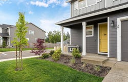 301 W 17TH ST, Lafayette, OR 97127