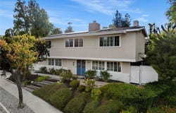 5725 Blanco Avenue, Woodland Hills, CA 91367