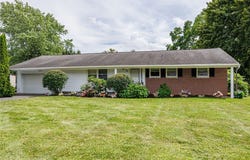 59 Longsworth Drive, Penfield, NY 14625