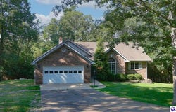 733 Fairway Drive, Brandenburg, KY 40108