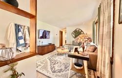 735 W. 5th St, Flora, IL 62839