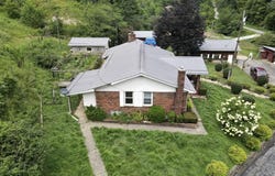 1267 Lower Taulbee Fork Road, Vancleve, KY 41385