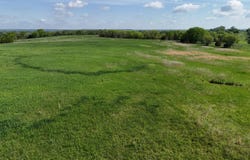 1960 E 600 Rd, Lecompton, KS 66050