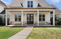 1006 Cedar Park DR, Cedar Park, TX 78613