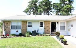 8b Cambridge Circle, Manchester, NJ 08759