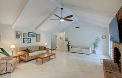 589 Spring Lake Drive, Shreveport, LA 71106