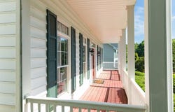 5975 Landview Dr, Roanoke, VA 24018