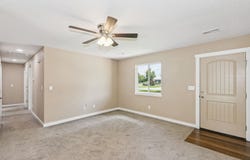 412 E Clark Ave, Augusta, KS 67010
