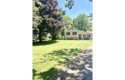 3640 N Shimmons, Auburn Hills, MI 48326