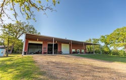 7680 Highway 36 N, Bellville, TX 77418