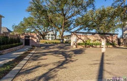 716 Adelia Ln, Baton Rouge, LA 70806