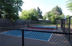 8755 N Chatham Avenue, Kansas City, MO 64154