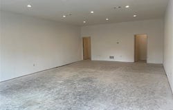 201 E Main Street, Durant, OK 74701