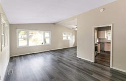 1112 ANDERSON Street, Warrensburg, MO 64093