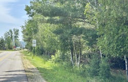 002 Lake Park, Onekama, MI 49675