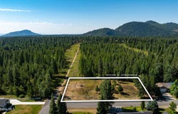 5440 W BLACKWELL BLVD, Spirit Lake, ID 83869