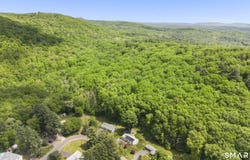 13 Canton Valley Circle, Canton, CT 06019