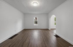 459 N Columbia Street, Frankfort, IN 46041-1637