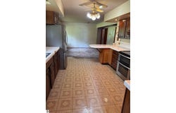 9575 E Broomfield Road, Mt Pleasant, MI 48858