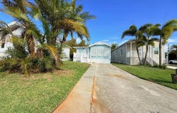 185 CROWNPOINT, NOKOMIS, FL 34275