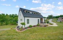 512 Meadowlark Drive, Greeneville, TN 37743