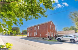 656 W 11TH STREET, FRONT ROYAL, VA 22630