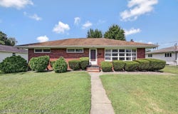 812 Glenwood Road, Old Forge, PA 18518