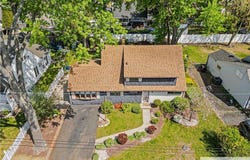 8 Farmbrook Drive, Old Bridge, NJ 08857