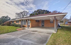 105 Suffolk Drive, Long Beach, MS 39560