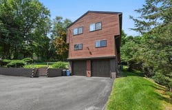 4 Mack Place, Monroe, NY 10950