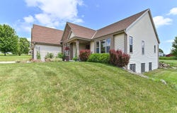 W235s8220 Scenic Dr, Big Bend, WI 53103
