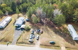 7 Lily Street, Hurtsboro, AL 36860