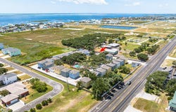 4212 HWY 35 S, ROCKPORT, TX 78382