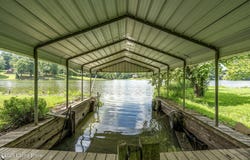 1950 Crystal Dr, La Grange, KY 40031
